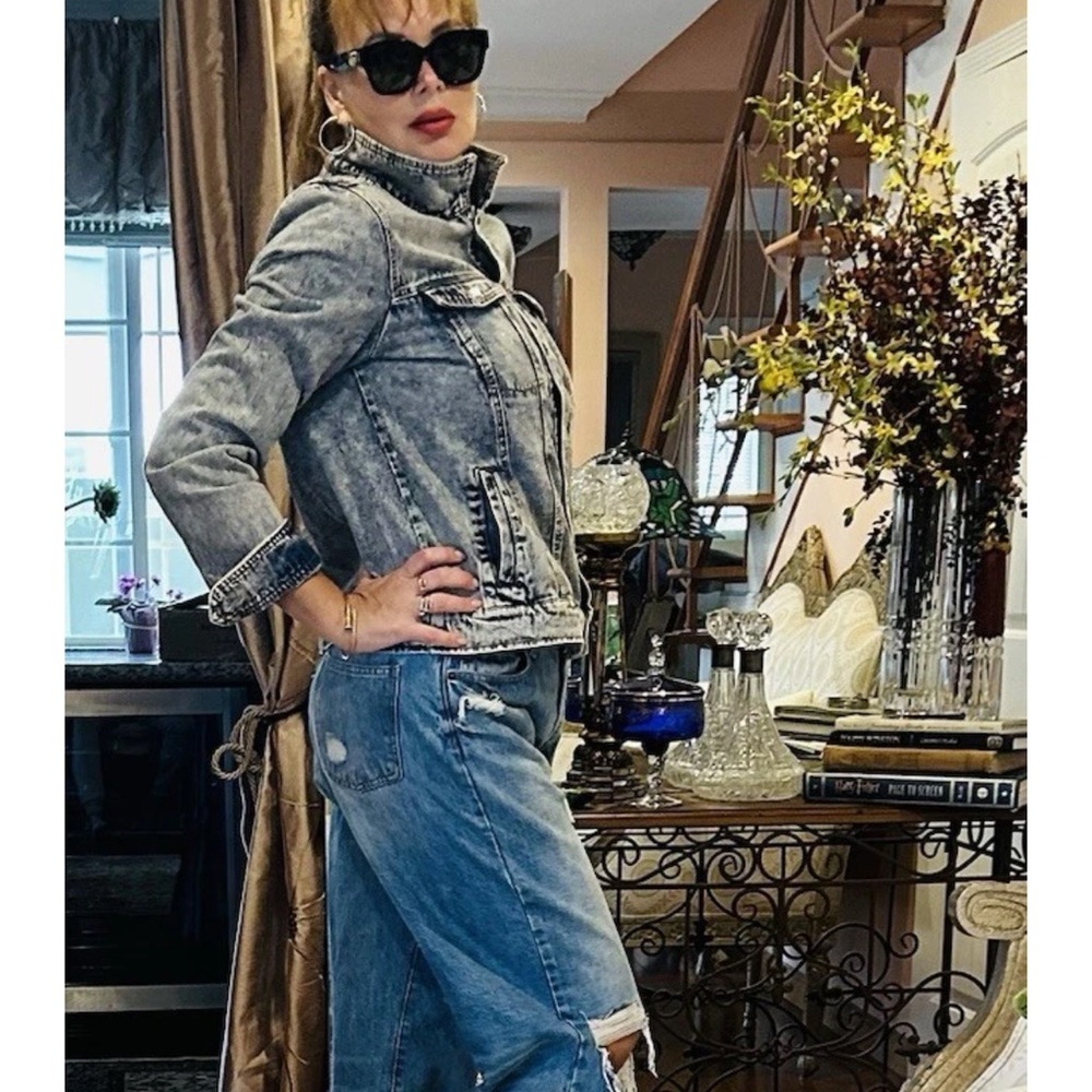 Forever 21 Gray Jean Jacket With Red Patch New Si… - image 7